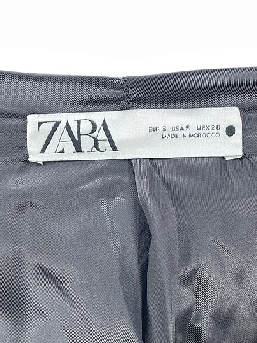 s Beden siyah Renk Zara Blazer %70 İndirimli.