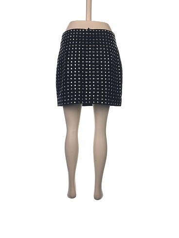 40 Beden H&M Mini Etek %70 İndirimli.