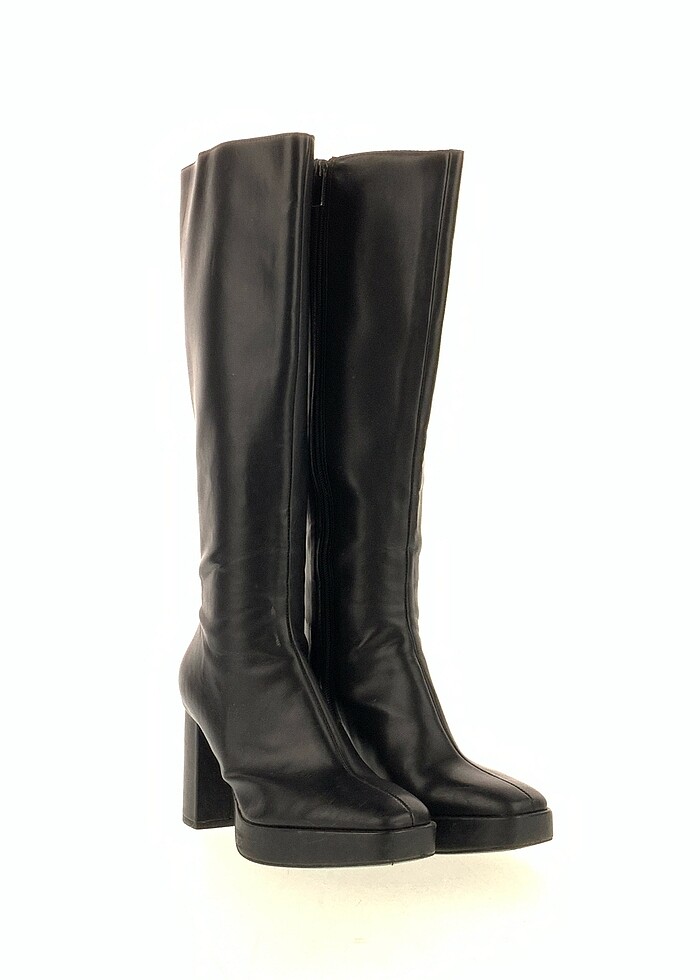 Stradivarius Çizme %70 İndirimli. - Görsel 2