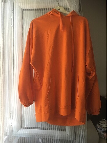 Uzun sweatshirt