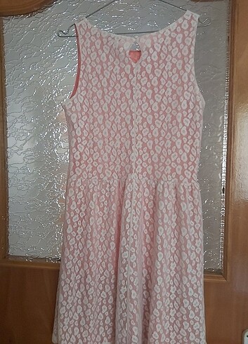LC Waikiki Pembe beyaz çiçekli elbise 