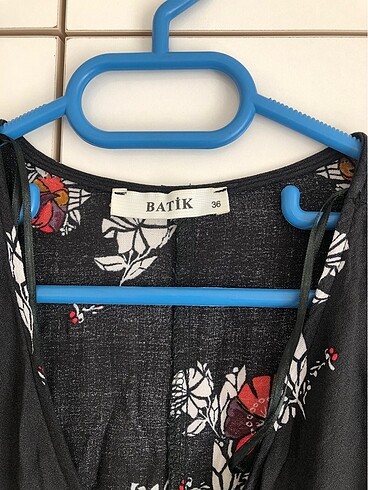 Batik Uzun çiçek desenli elbise