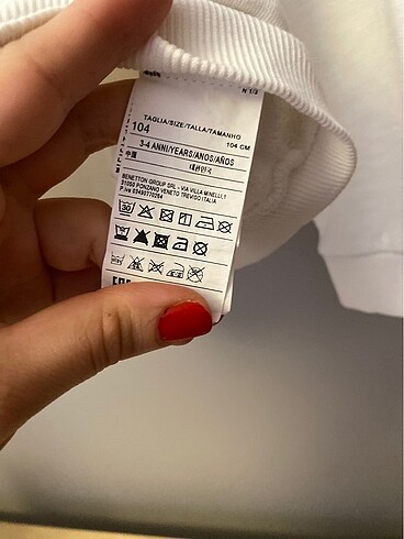 4 Yaş Beden Benetton triko hirka
