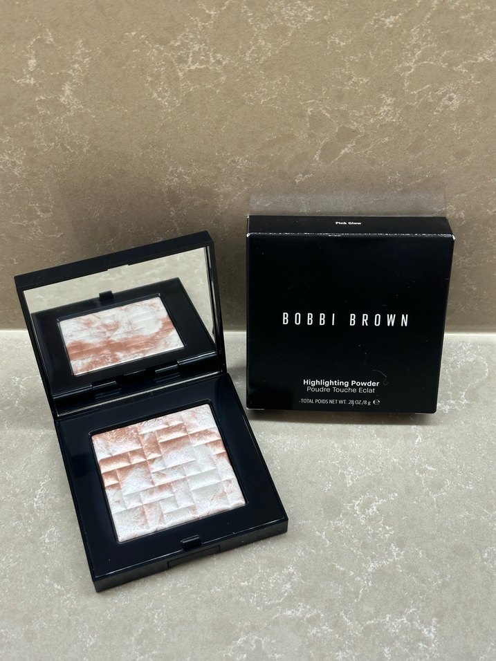 Bobbi Brown pink glow highlighter - Görsel 2