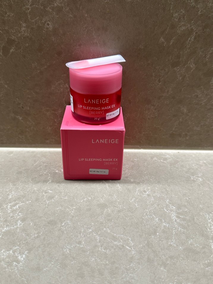 Laneige dudak maskesi EX - Berry - Görsel 2