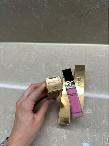 Yves Saint Laurent ysl 66 no sıvı allık
