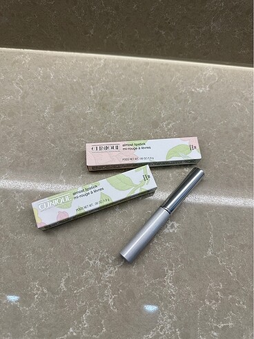 clinique black honey