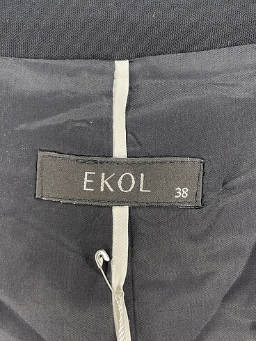 38 Beden siyah Renk Ekol Blazer %70 İndirimli.