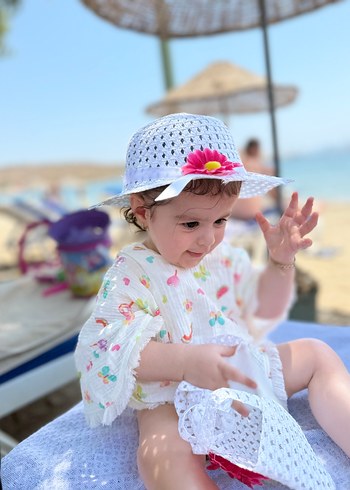 Kız Çocuk Beyaz Dantel Detaylı Bohem Poncho - Görsel 3