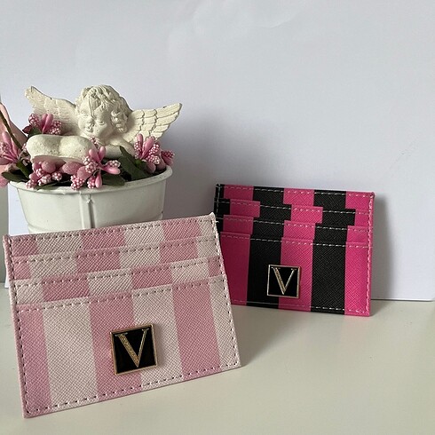 Victoria s Secret