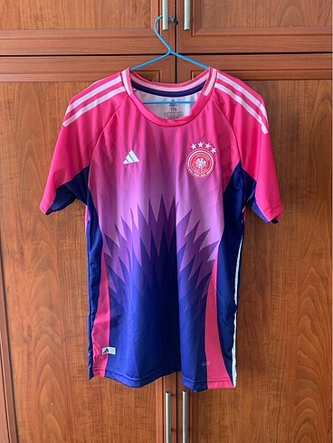 Kusurlu çocuk Almanya forma