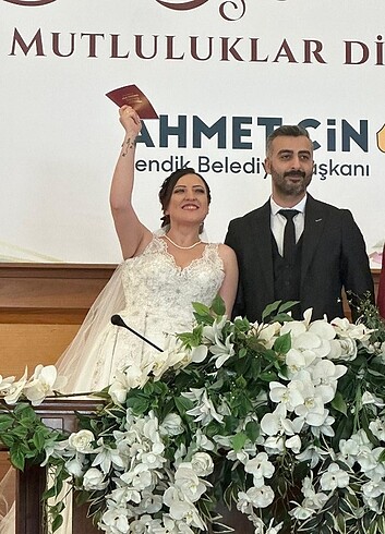 m Beden beyaz Renk Gelinlik