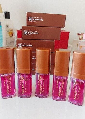 Avon AVON BAYAN DUDAK PARLATICISI 