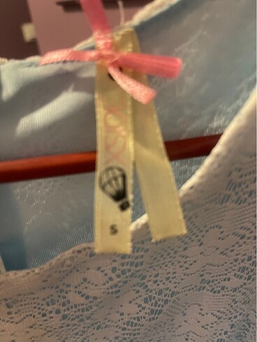 İki adet güpür detaylı elbise - Görsel 6