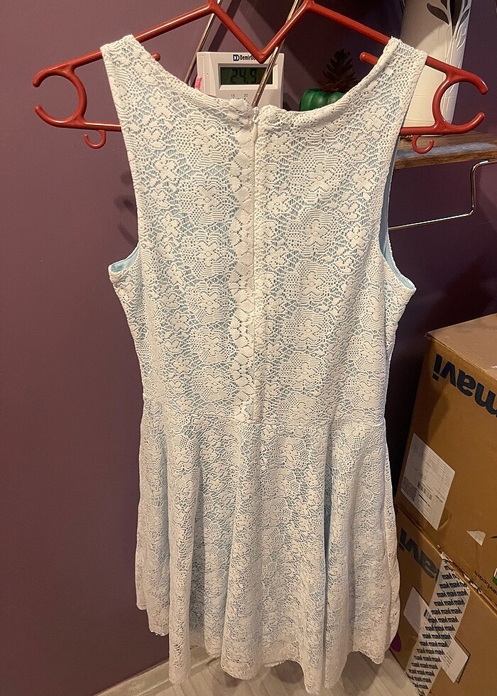 İki adet güpür detaylı elbise - Görsel 5