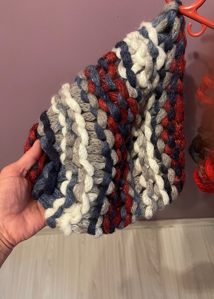 El örmesi bere ve iki adet renk tonları farklı ama birlikte komb - Görsel 2