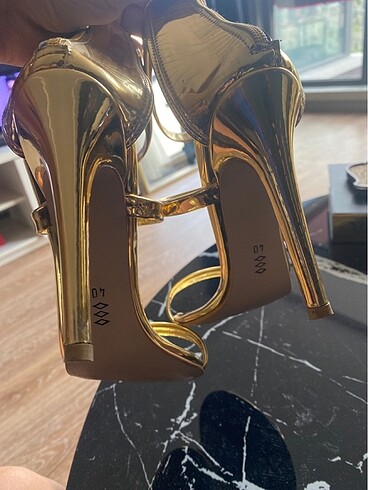 40 Beden altın Renk Gold topuklu