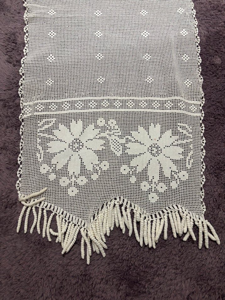 El Örgüsü Çiçek Desenli Dantel Runner - Görsel 2