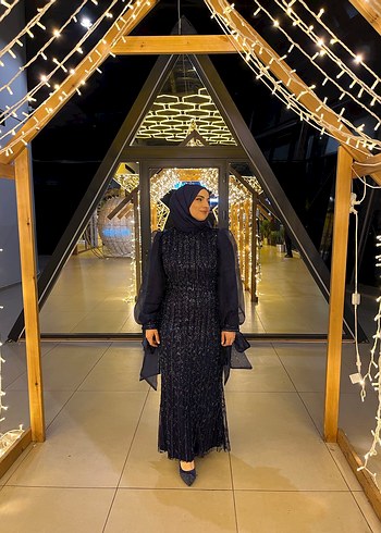 Boncuk İşlemeli Siyah Uzun Abiye Elbise - Görsel 2