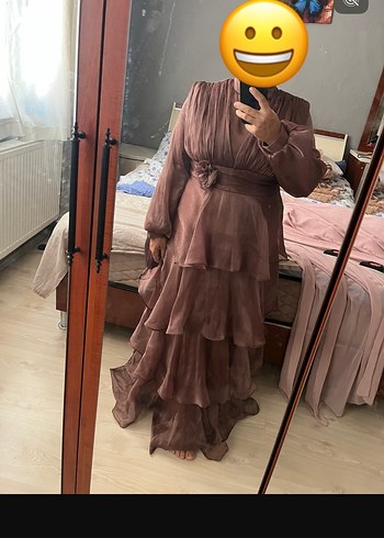 Uzun Kahverengi Fırfırlı Bohem Elbise
