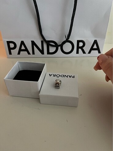  Beden araba charm pandora