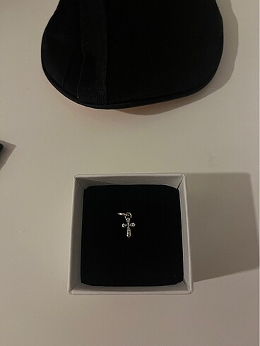 Beden haçlı pandora charm