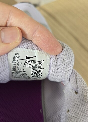 35 Beden mor Renk Nike kız çocuk ayakkabı