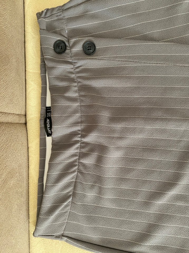 Düğmeli Gri Mini Şort Etek - Görsel 3