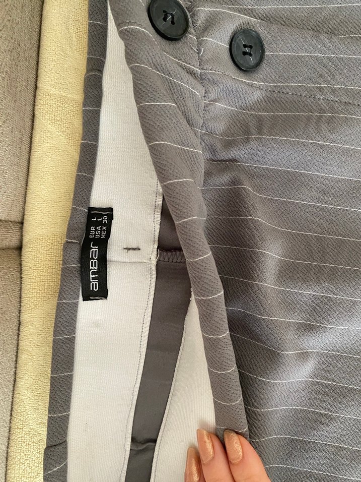 Düğmeli Gri Mini Şort Etek - Görsel 4