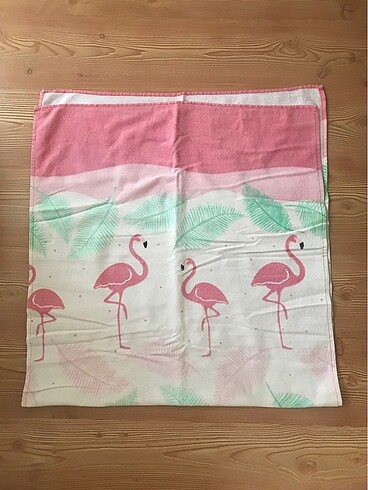 Flamingolu plaj havlusu