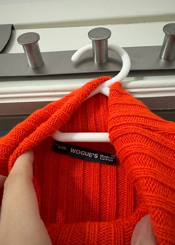 Önü Pencereli Turuncu Kazak - Görsel 4