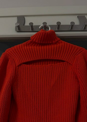 Önü Pencereli Turuncu Kazak - Görsel 3