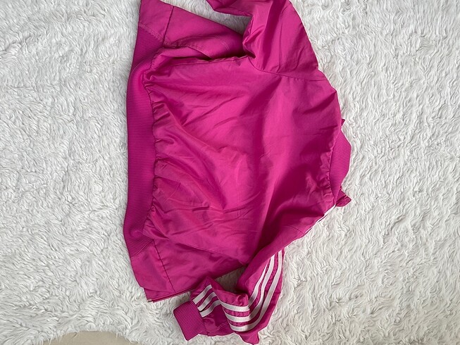 4 Yaş Beden Adidas üst