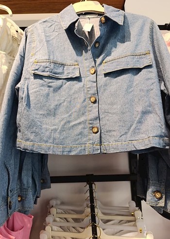 Düğmeli Mavi Kadın Denim Ceket zara marka bedenleri var