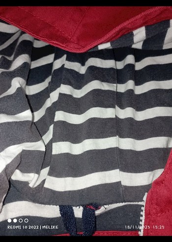 Fermuarlı Kırmızı Kapüşonlu çocuk mevsimlik mont - Görsel 6