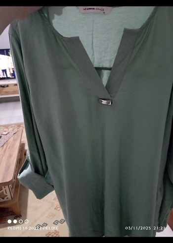 şu yeşili bluz hömlek - Görsel 2