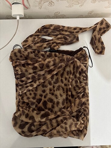 zara leopar