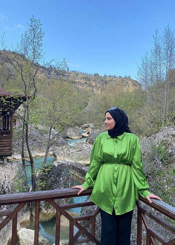 Uzun Yeşil Salaş Saten Tunik