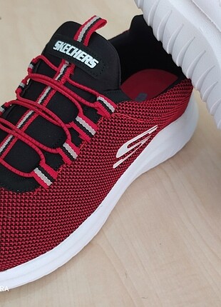 39 Beden kırmızı Renk Skechers spor ayakkabı