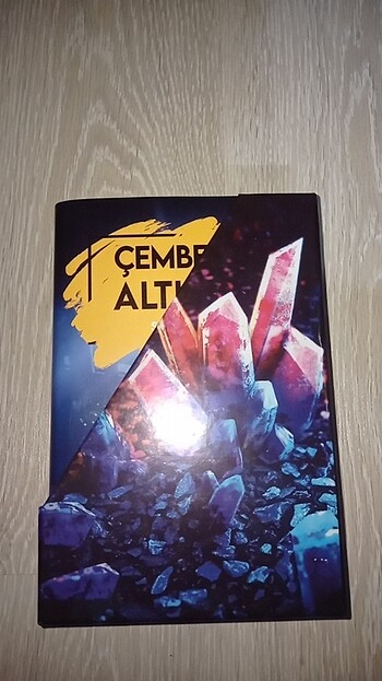 ÇEMBERİN ALTINDA KUTULU SET (CİLTLİ)