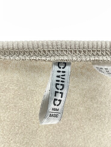 m Beden ten rengi Renk H&M Kazak / Triko %70 İndirimli.