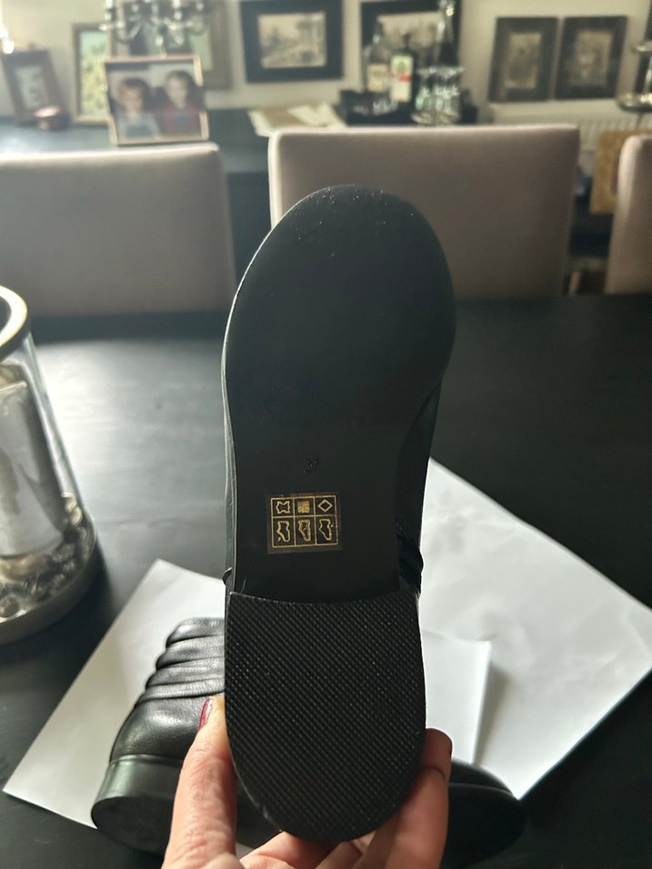 Elle gerçek deri Tokalı Siyah Deri Kadın Bot - Görsel 3