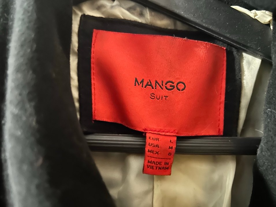 Mango Düğmeli Siyah Uzun Kaban - Görsel 3