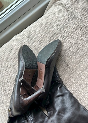 Kahverengi gerçek  Deri Topuklu Diz Boyu Kadın Çizme - Görsel 6