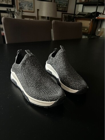 38 Beden gri Renk Bershka fileli sneaker