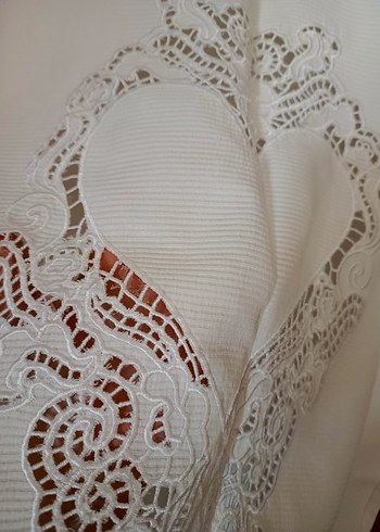 Dantel Detaylı Beyaz tunik - Görsel 4