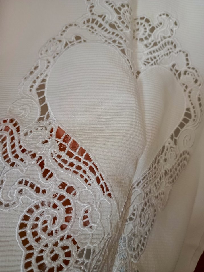 Dantel Detaylı Beyaz tunik - Görsel 4