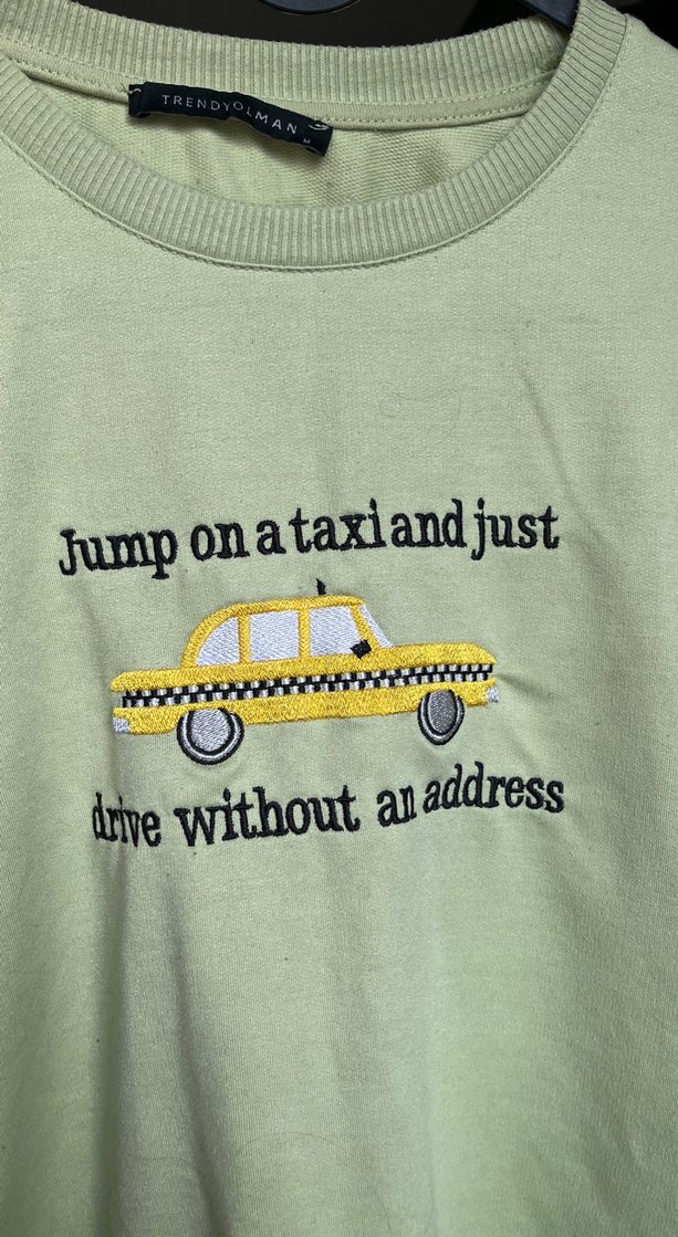 Sarı Baskılı Kadın Sweatshirt - Görsel 2