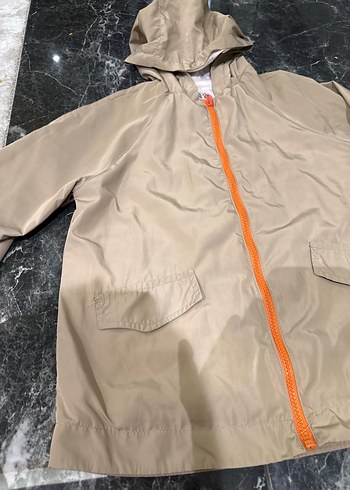Zara Kapüşonlu Kız Çocuk Bej Yağmurluk - Görsel 3
