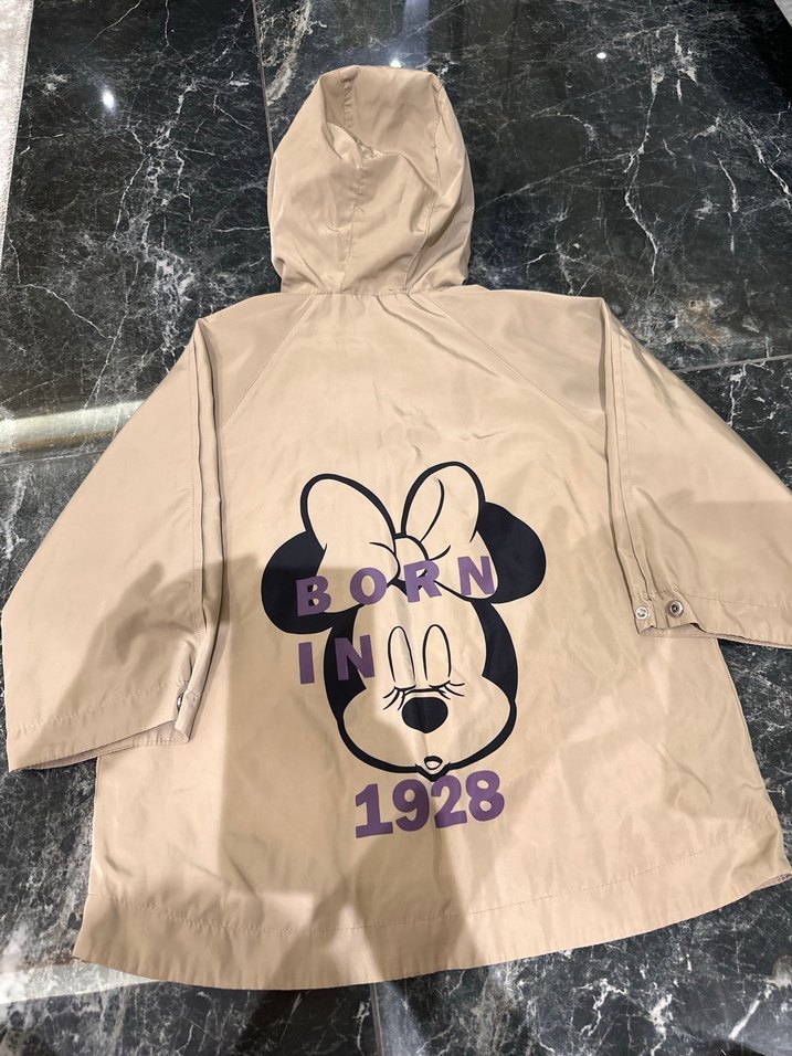 Zara Kapüşonlu Kız Çocuk Bej Yağmurluk - Görsel 4